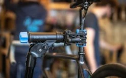 BBB ProfiMount Reparationsstand -Pas Cher Rengøringsprodukter Magasin 1280 UcGVc74CN5E0